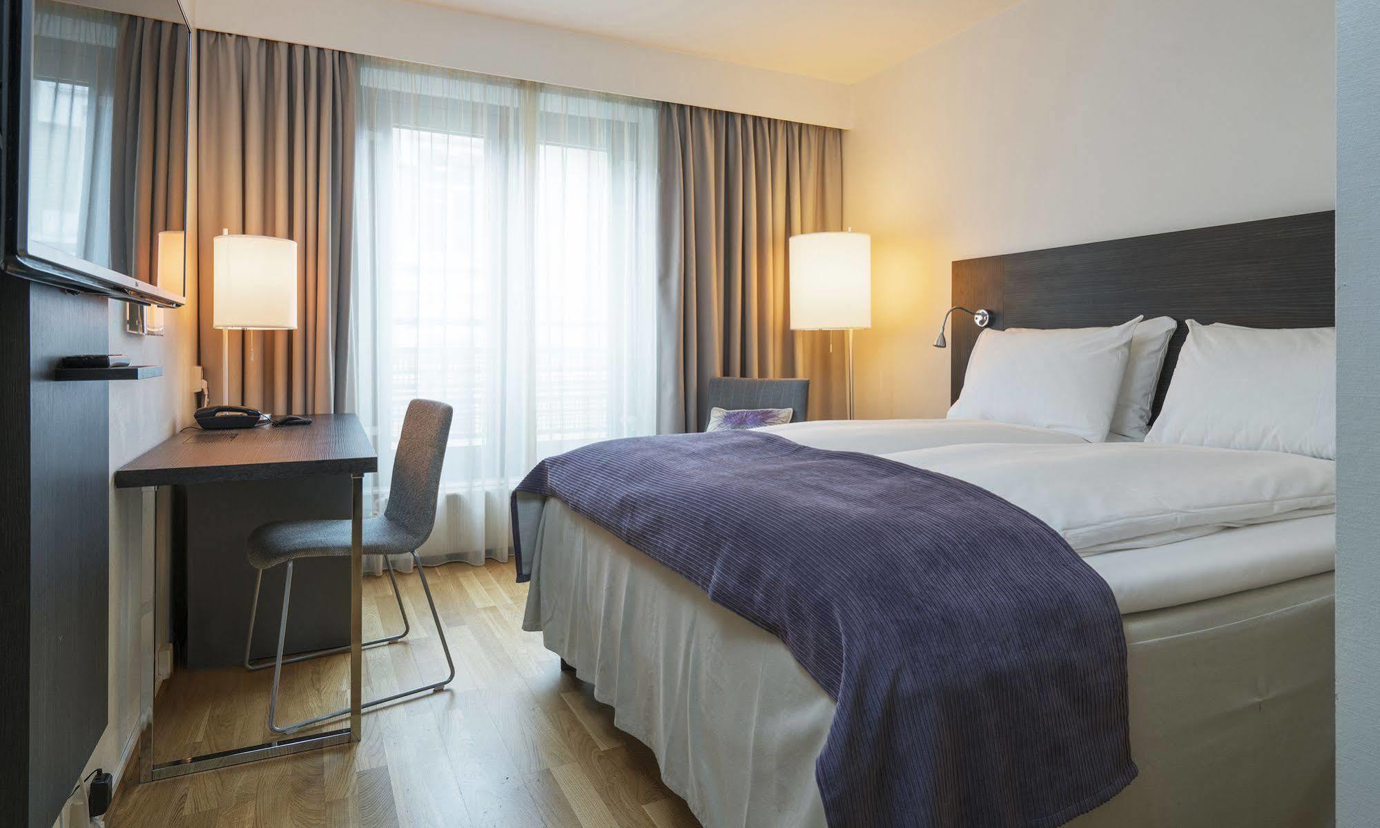 Hotel Thon Cecil